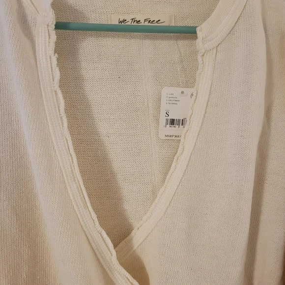 Anyway Tee - Picture 5 of 7